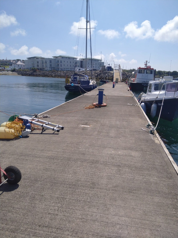 Concrete Pontoons 20mx4m Ten Identical Units Available
(Road Transportable)